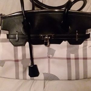 Handbag